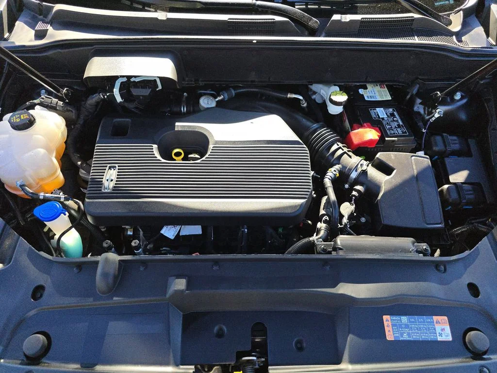 Used 2021 Gray Lincoln Reserve image 37