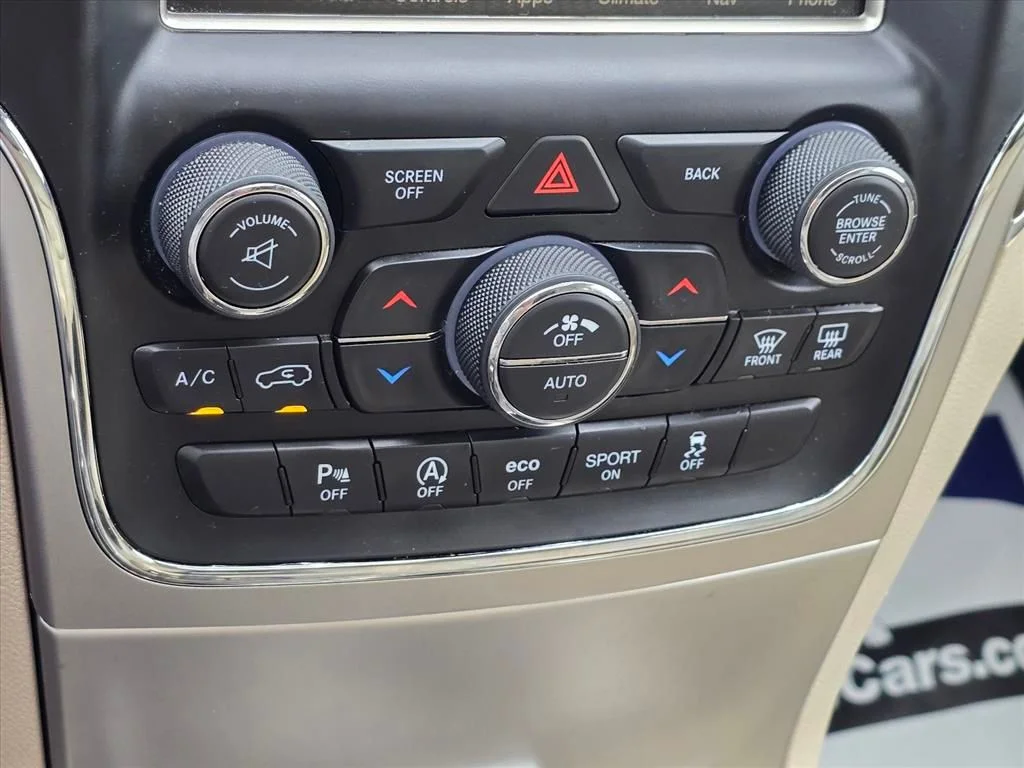 Used 2017 Gray Jeep Limited image 19