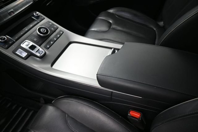 Used 2020 White Hyundai Limited image 9