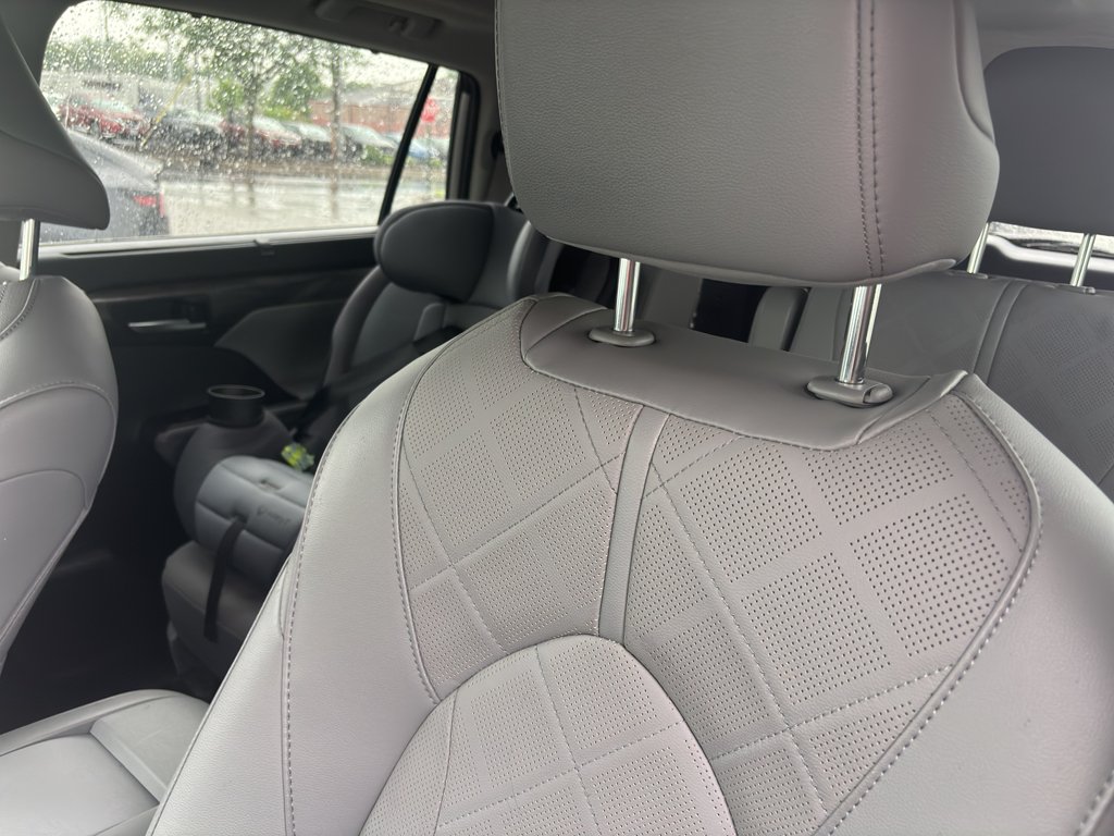 Used 2025 Celestial Silver Metallic Toyota Platinum image 8