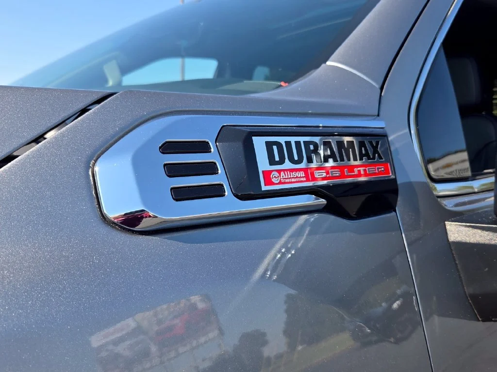Used 2024 Sterling Metallic GMC Denali image 17