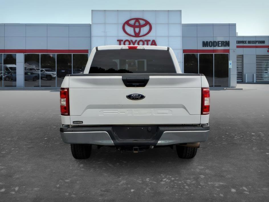 Used 2018 Oxford White Ford XLT image 5