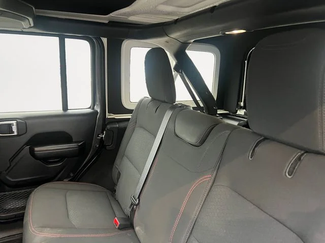 Used 2021 Crystal Metallic Jeep Unlimited Rubicon image 12