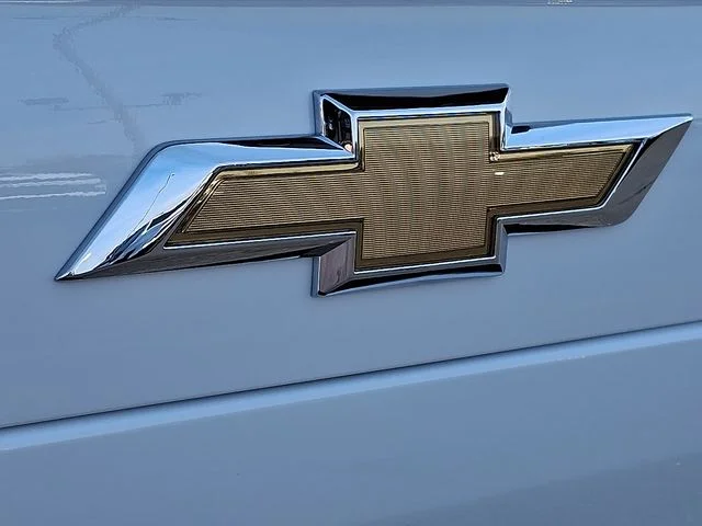 New 2026 White Chevrolet LT image 21