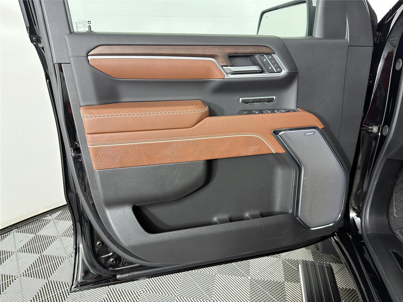New 2026 Onyx Black GMC Denali Ultimate image 8