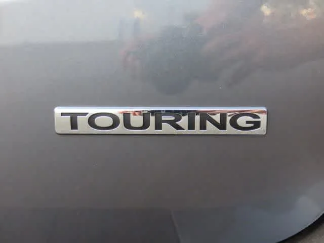 New 2026 Modern Steel Metallic Honda Touring image 14
