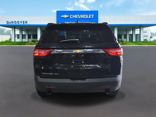 Used 2019 MOSAIC BLACK METALLIC Chevrolet LS image 6