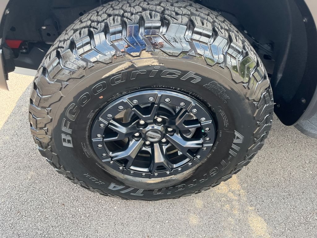 Used 2023 Black Ford Raptor image 9