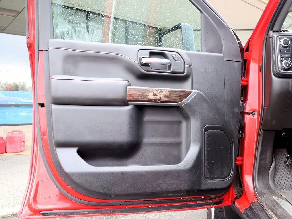 Used 2021 Cardinal Red GMC SLE image 11
