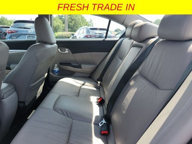 Used 2015 Silver Honda EX-L image 16
