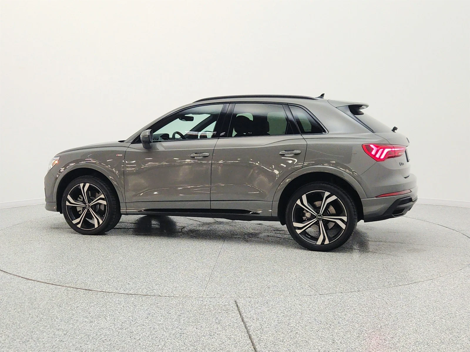 Used 2024 Chronos Gray Metallic Audi S line Premium Plus 45 TFSI quattro image 8