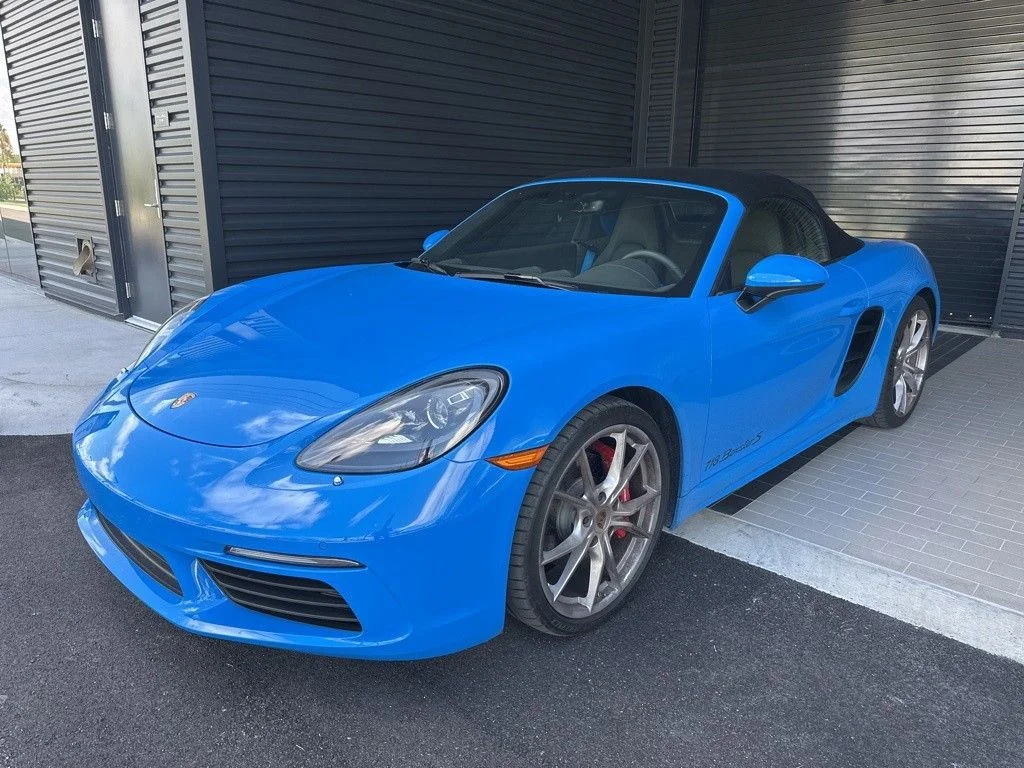 2024 Porsche 718 Boxster S's photo