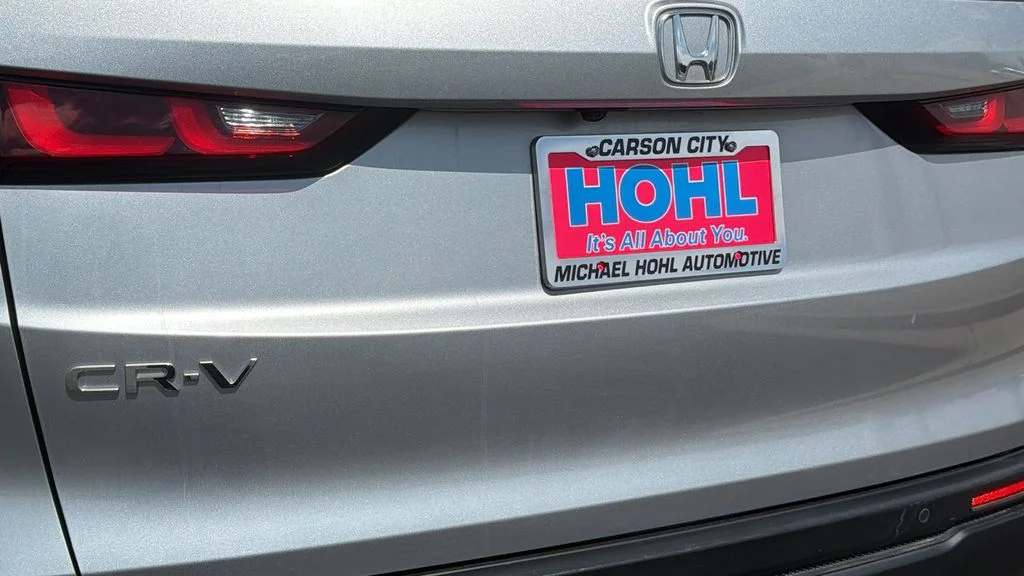 Used 2023 Silver Metallic Honda EX-L image 28