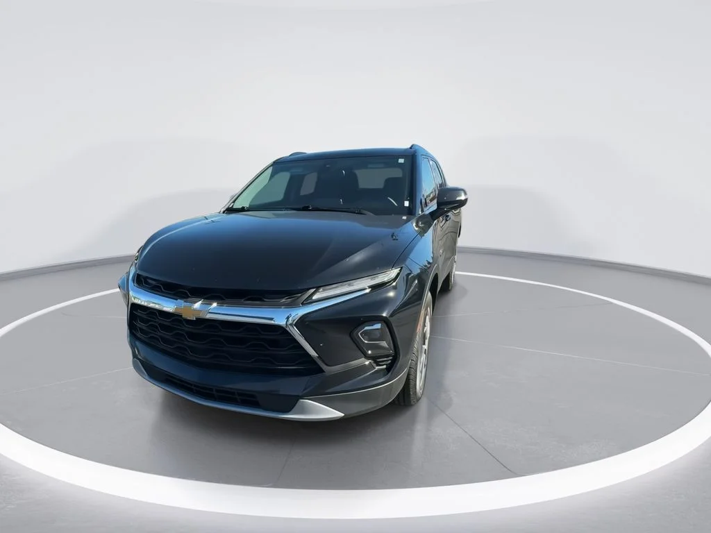 Used 2024 Black Chevrolet LT image 3