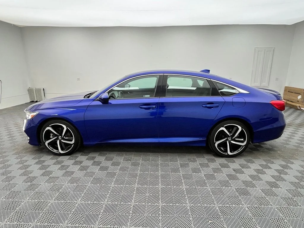 Used 2019 Blue Honda Sport image 11