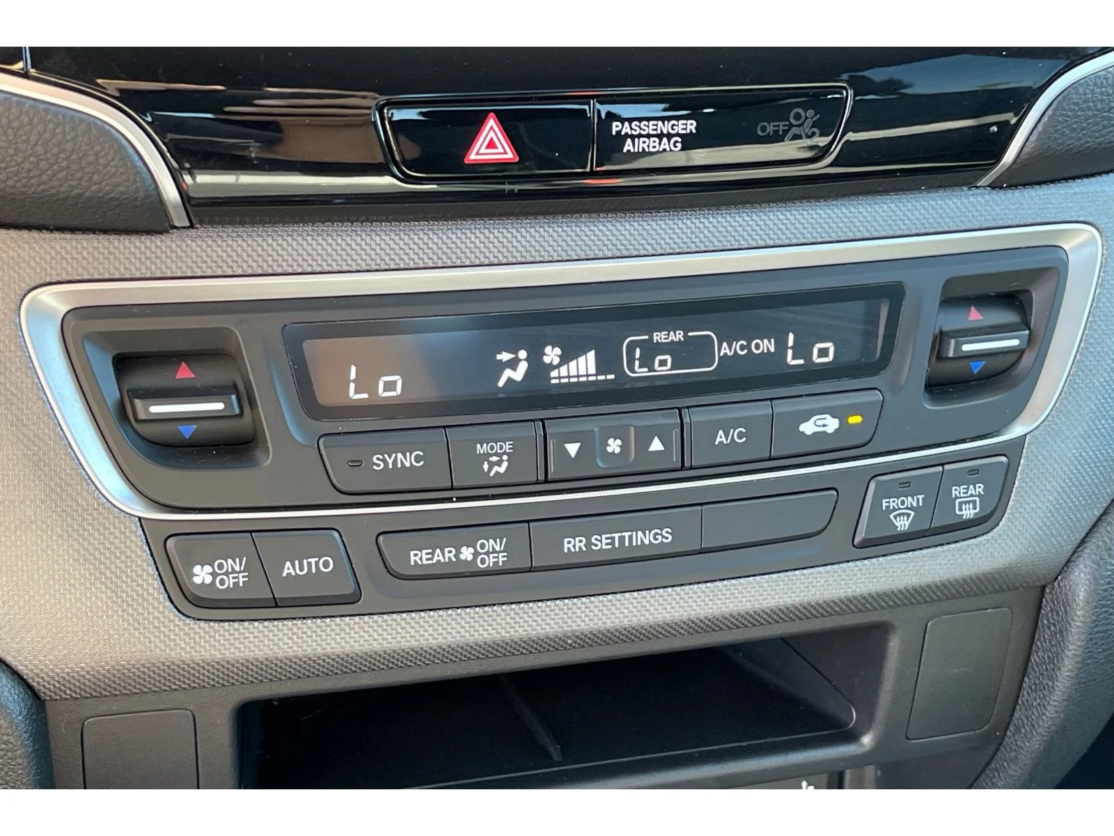 Used 2023 Platinum White Pearl Honda Sport image 26