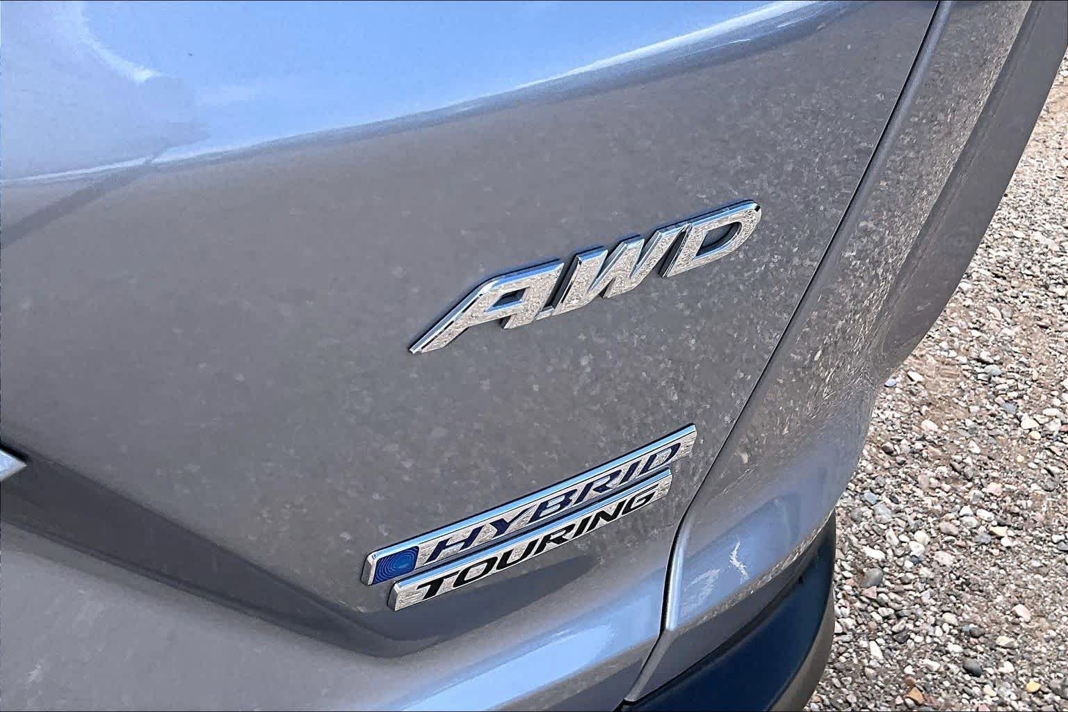 Used 2020 Lunar Silver Metallic Honda Touring image 8