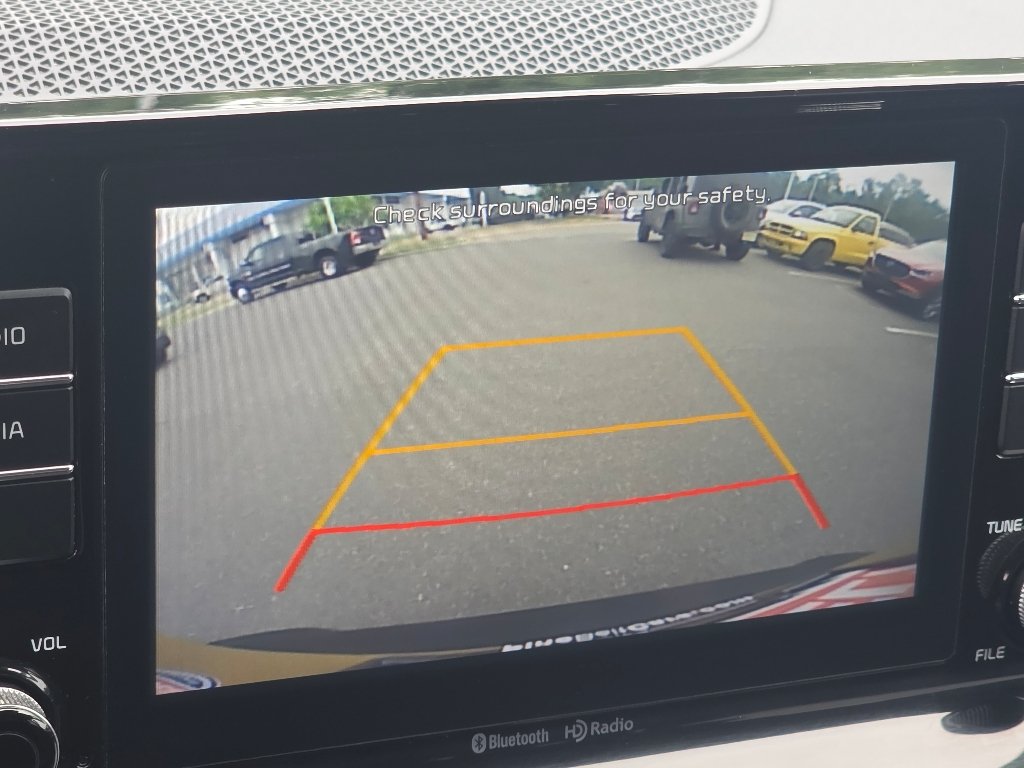 Used 2021 Starbright Yellow/Black Roof Kia S image 33