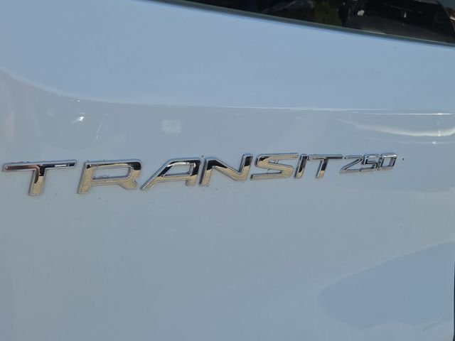 Used 2025 Oxford White Ford Base image 5