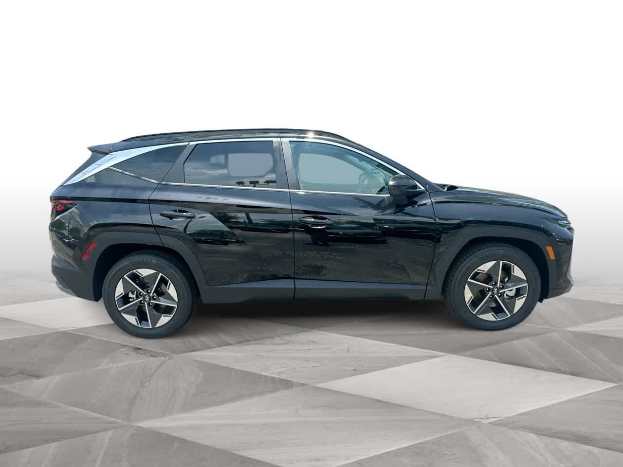 New 2026 Phantom Black Hyundai SEL FWD image 9