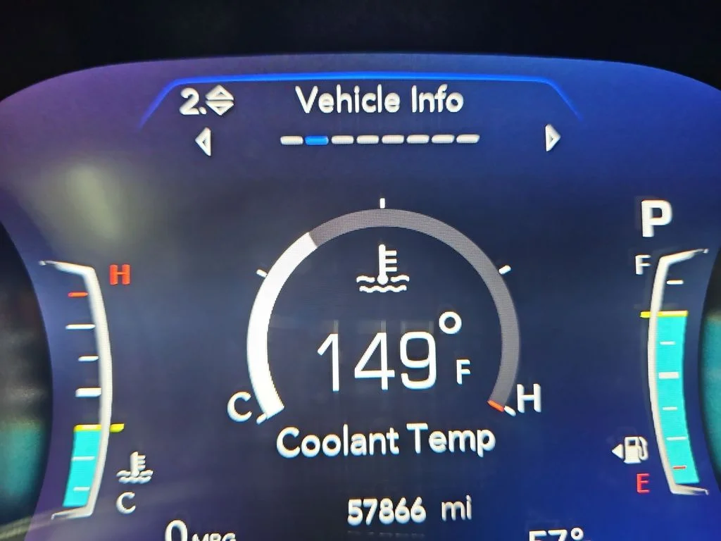 Used 2023 White Chrysler Touring L image 17