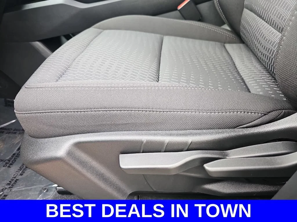 2026 Chevrolet Equinox LT - Photo 29