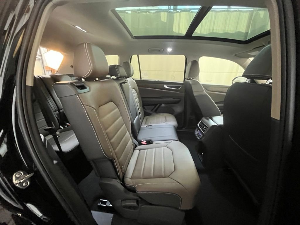 New 2026 Black Volkswagen 2.0T SEL image 20