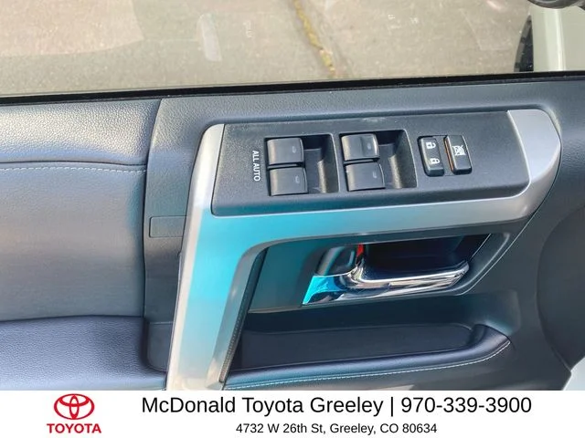 Used 2022 Silver Toyota SR5 image 13