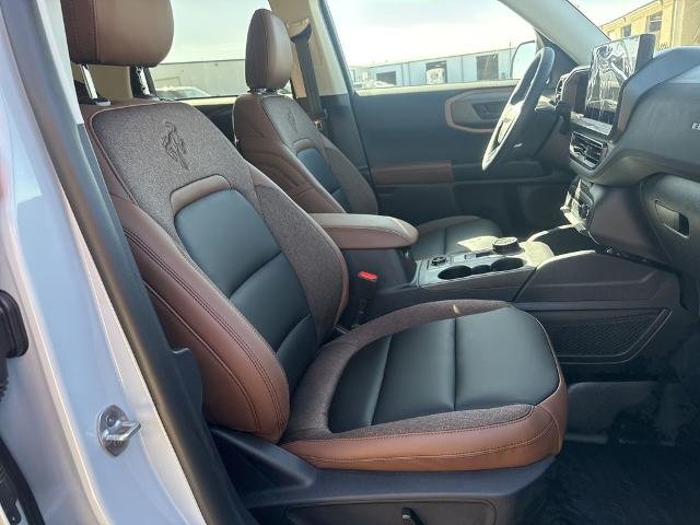 New 2026 Space White Metallic Ford Outer Banks image 79