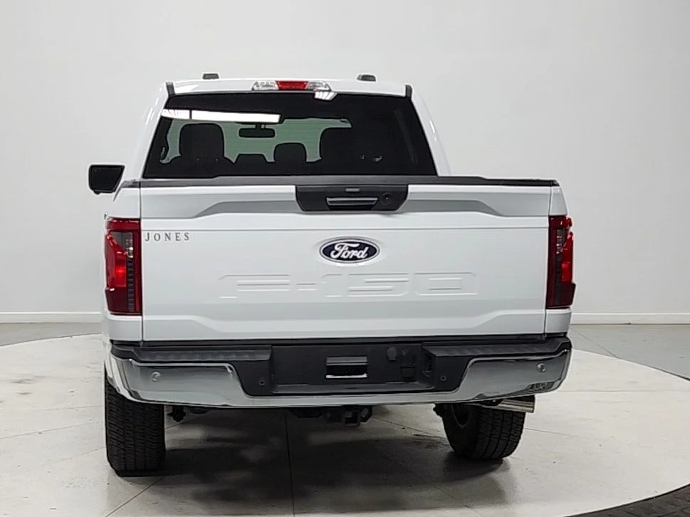 Used 2024 White Ford XLT image 6