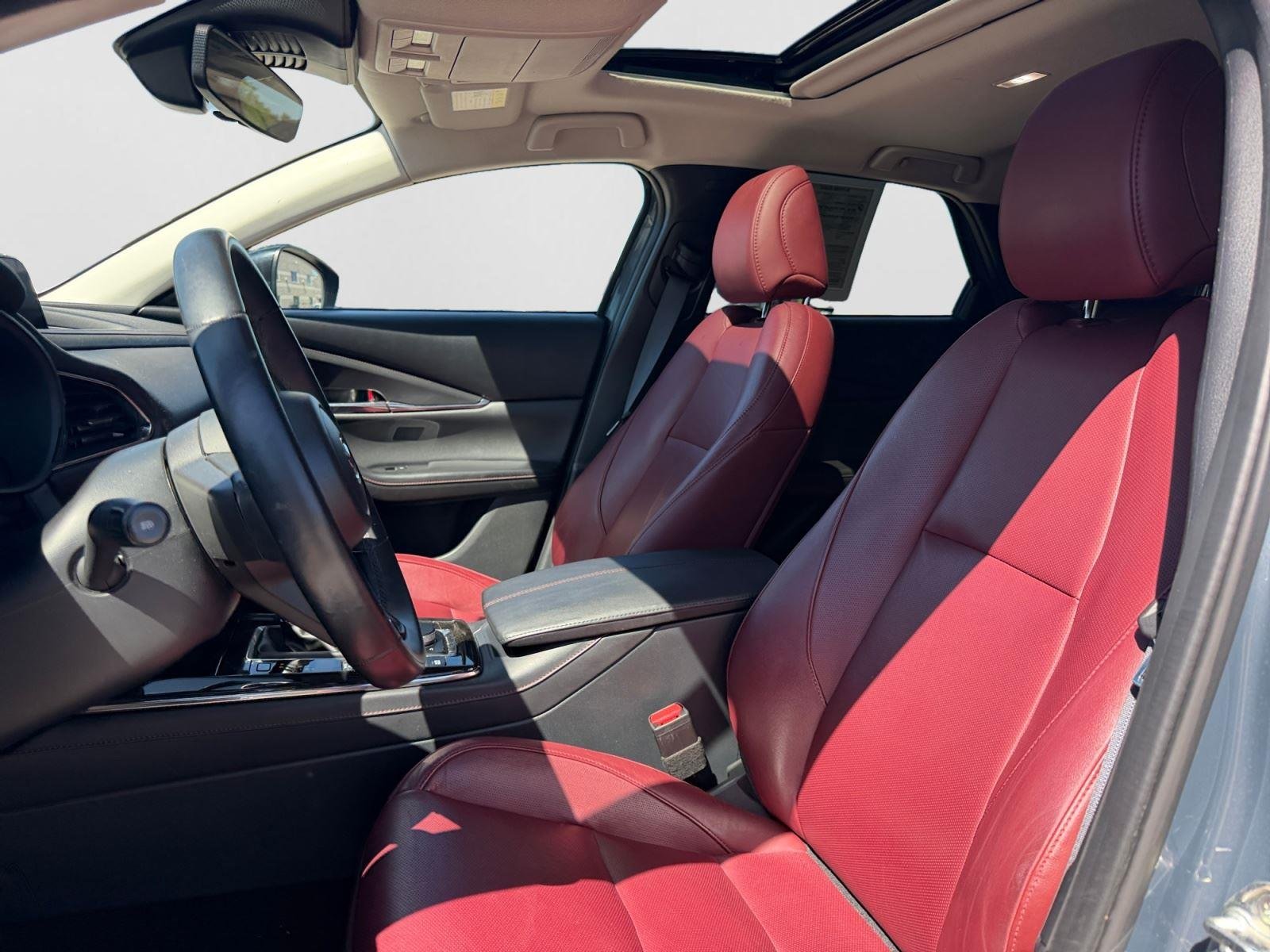 2025 Mazda CX-30 Carbon Edition - Photo 10