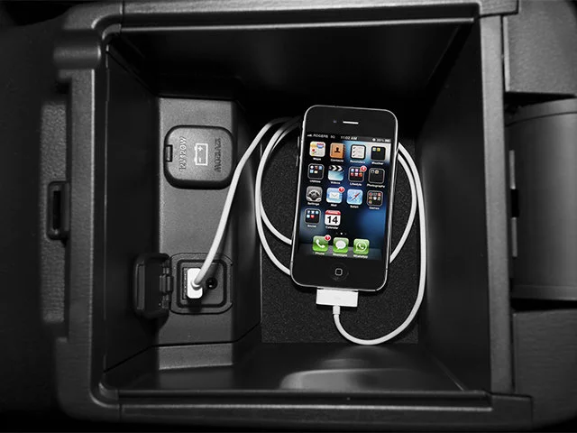 Used 2014 Jet Black Mica Mazda i Grand Touring image 18