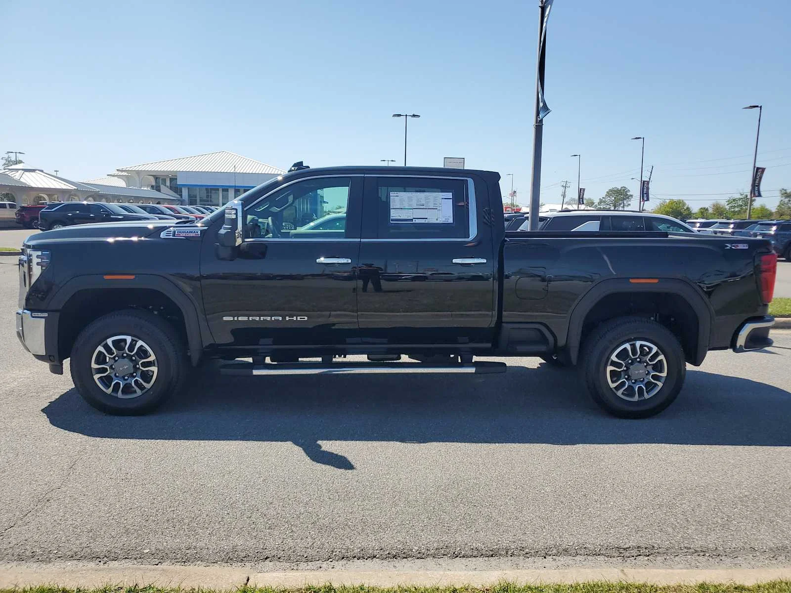 New 2026 Onyx Black GMC SLT image 2