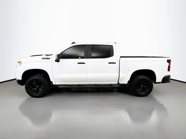 Used 2022 White Chevrolet LT Trail Boss image 4