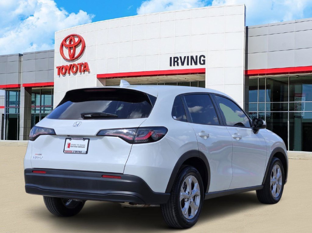 Used 2024 White Honda LX image 4