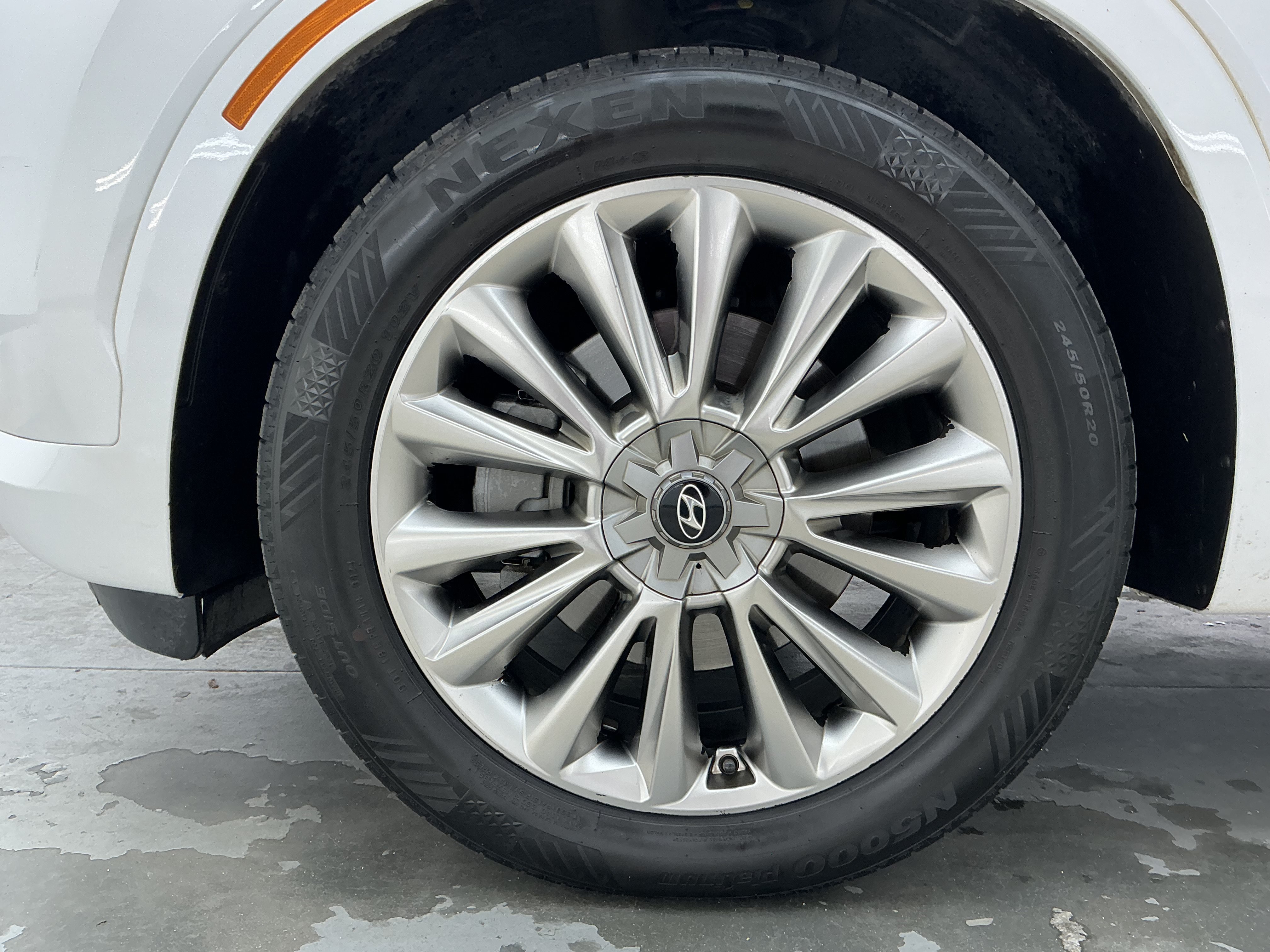 2020 Hyundai Palisade Limited - Photo 17