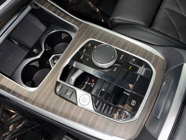 Used 2024 Skyscraper Grey Metallic BMW xDrive40i image 30