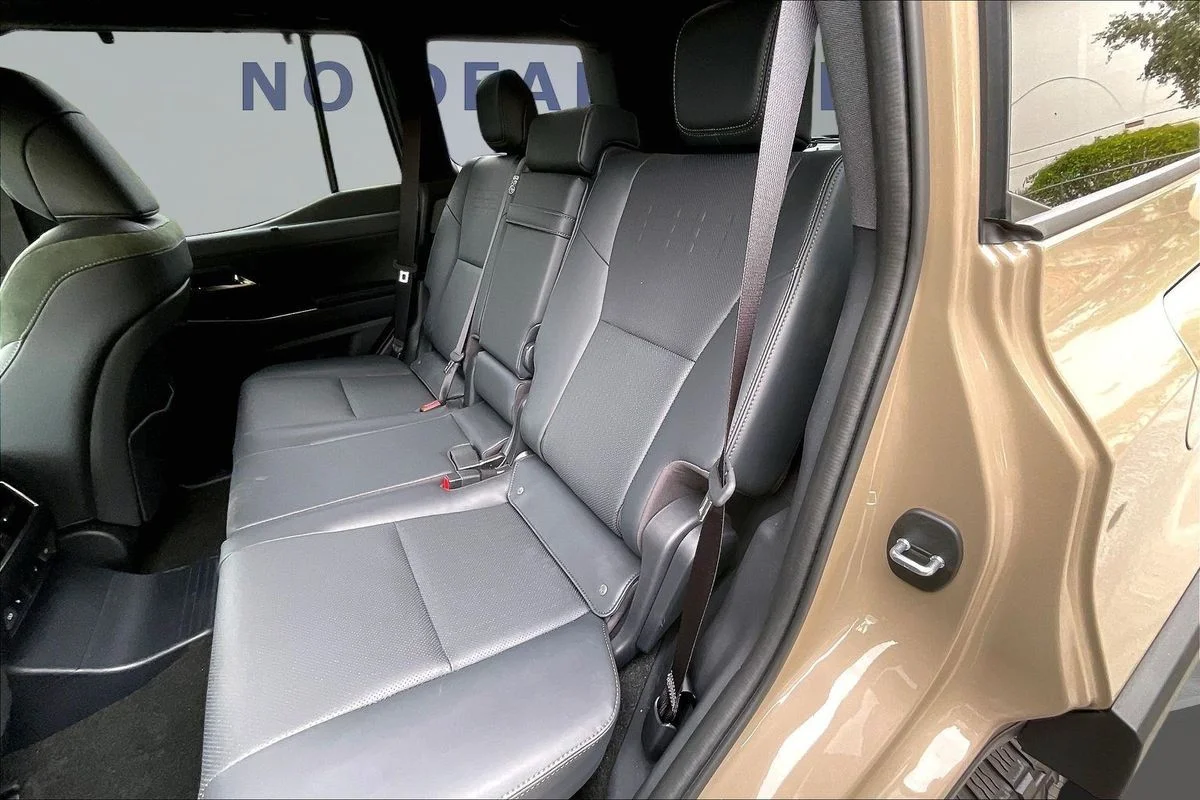 Used 2026 Beige Lexus Overtrail+ image 21