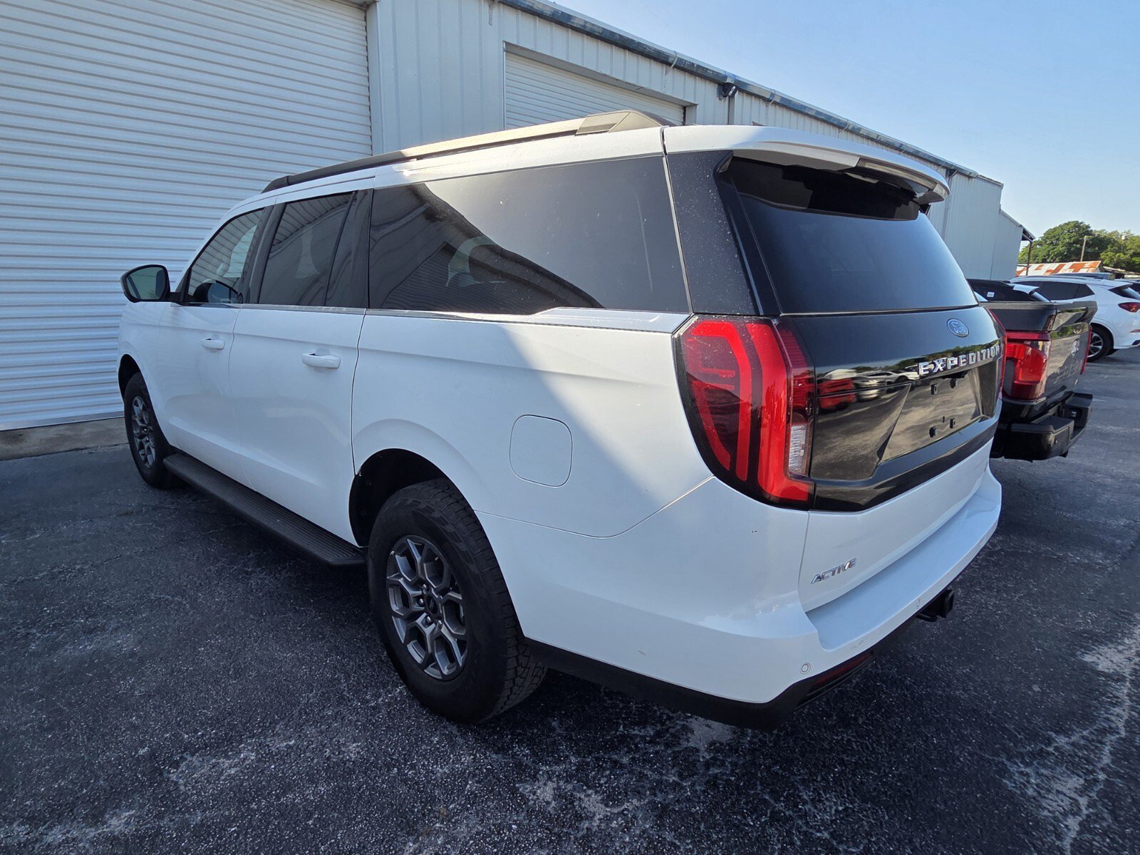Used 2025  Ford Active image 4