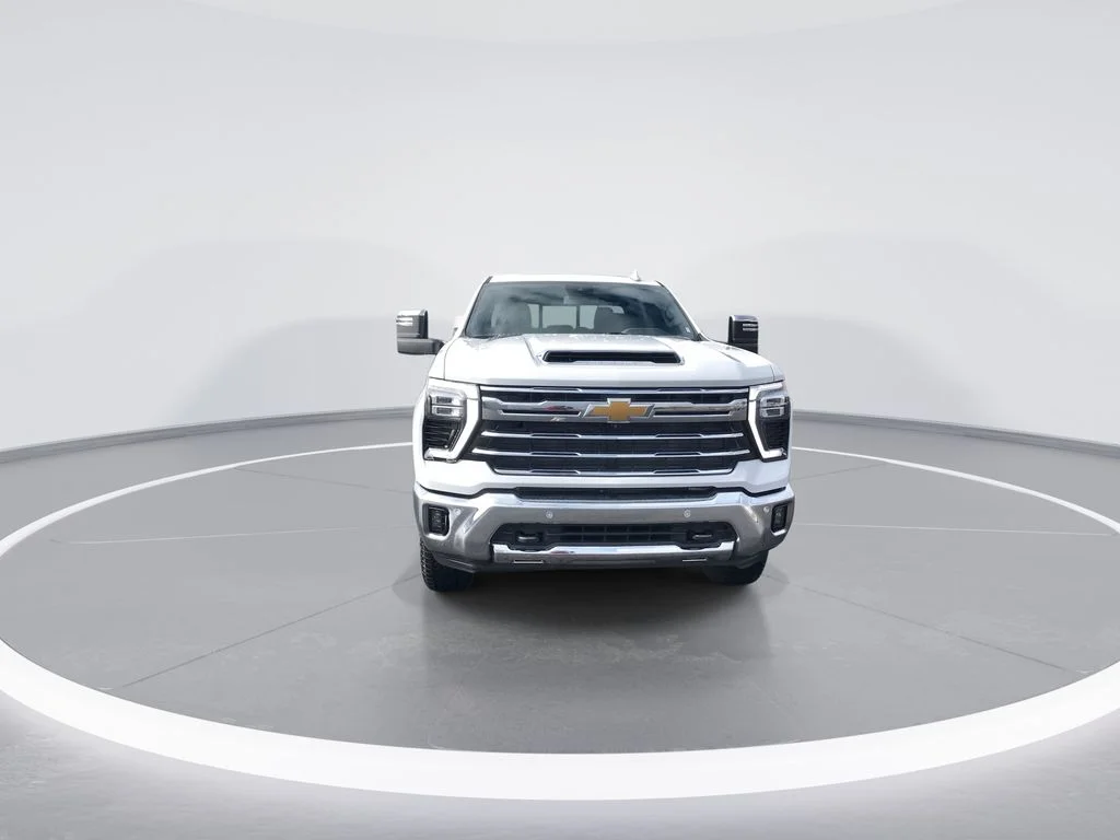 Used 2024 White Chevrolet LTZ image 3