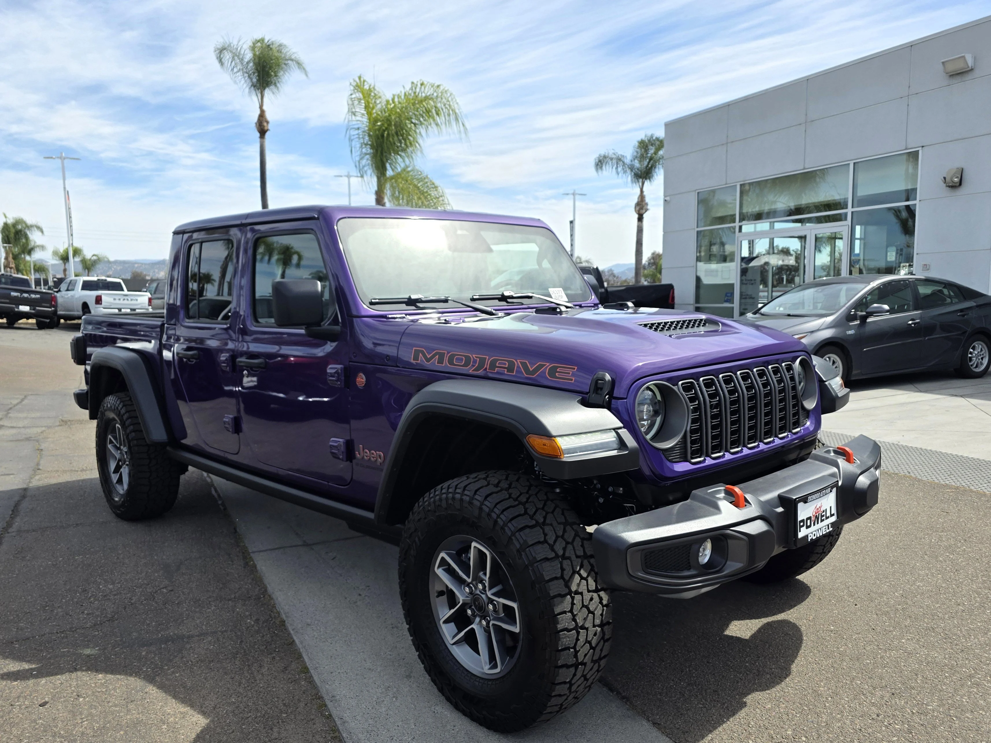New 2026 Reign Jeep Mojave image 6