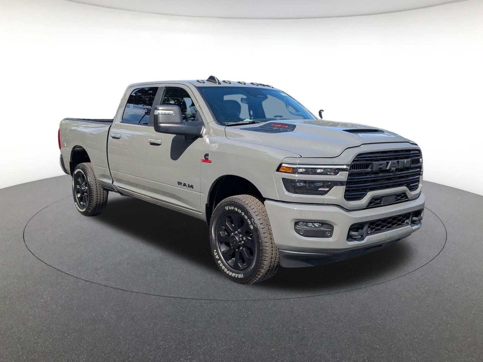 New 2026 Ceramic Gray Clear-Coat Exterior Paint RAM Laramie image 10