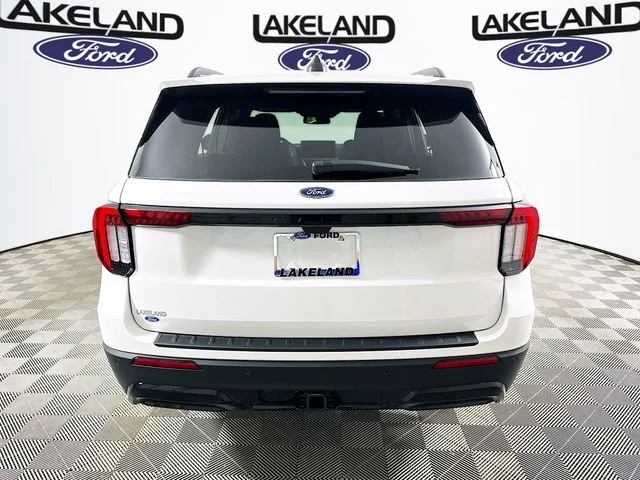 New 2026 Ford Explorer ST-Line