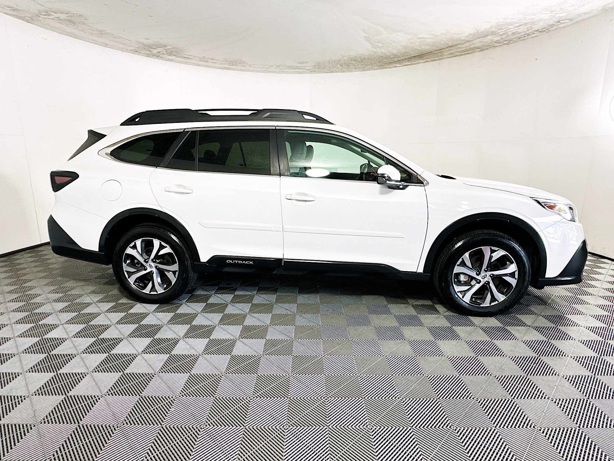 2022 Subaru Outback thumbnail 4