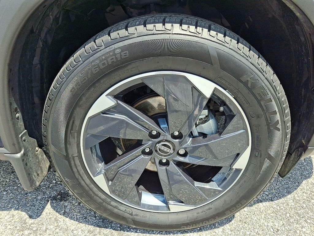 Used 2025 Blue Nissan SV image 9