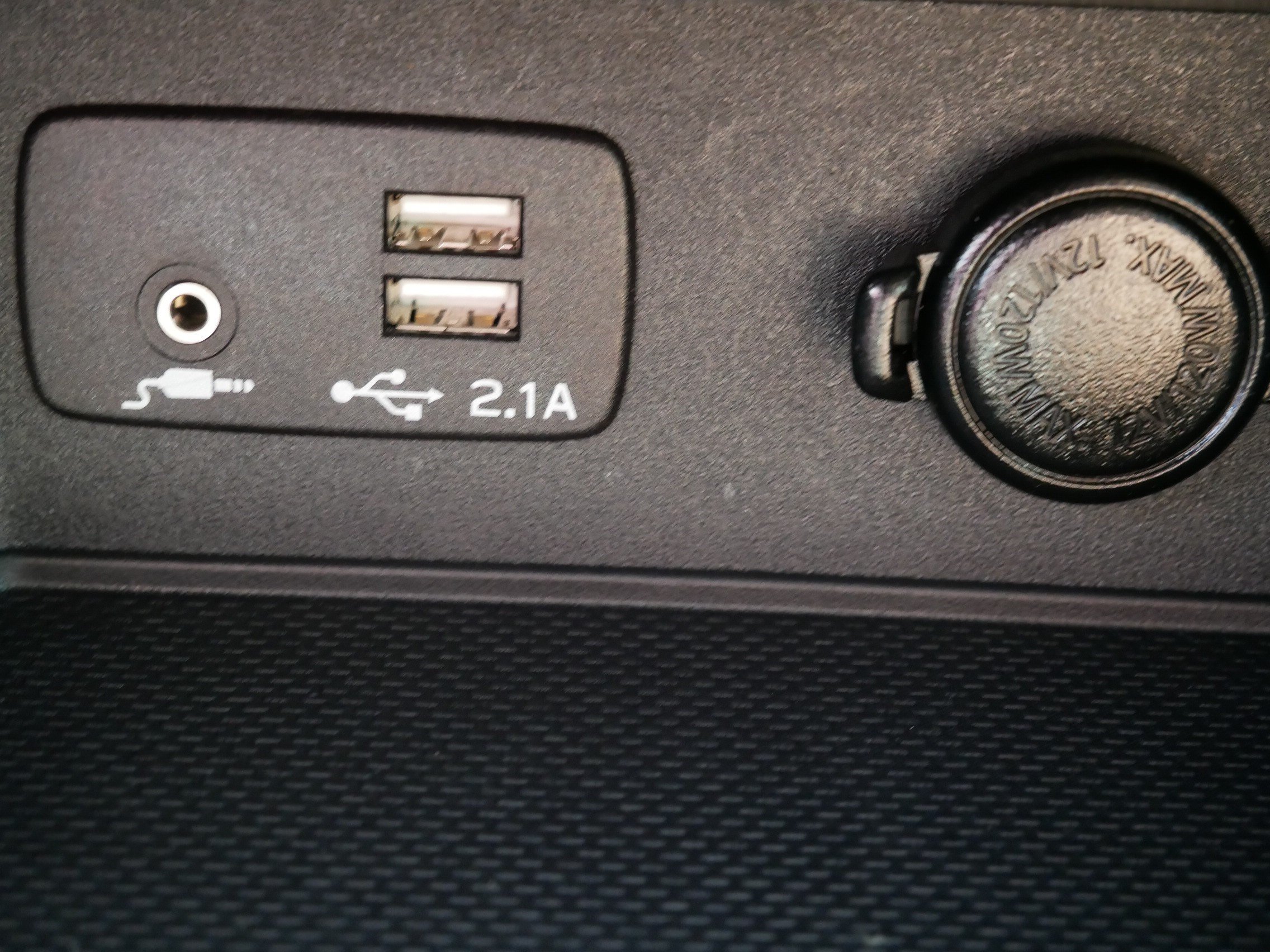 Certified Used 2024 Crystal White Pearl Subaru Touring image 32