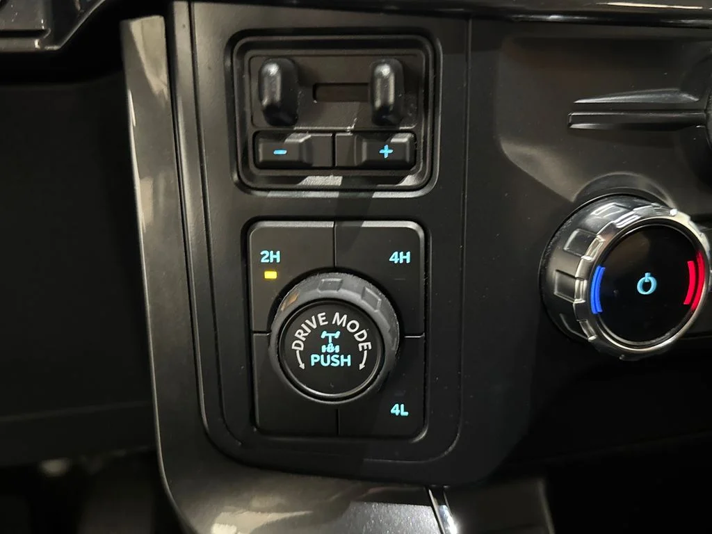 Certified Used 2022 White Ford XLT image 30