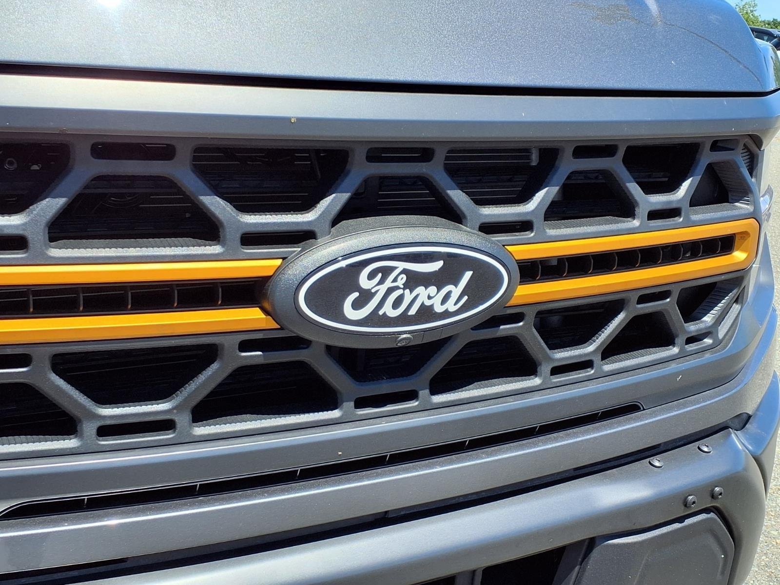 Used 2025 Carbonized Gray Metallic Ford Tremor image 15