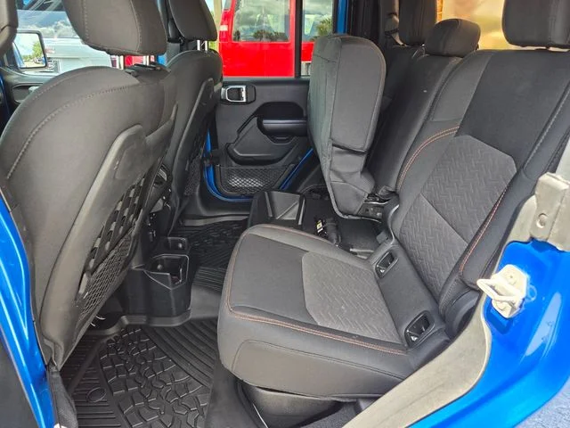 Certified Used 2020 Blue Jeep Mojave image 7