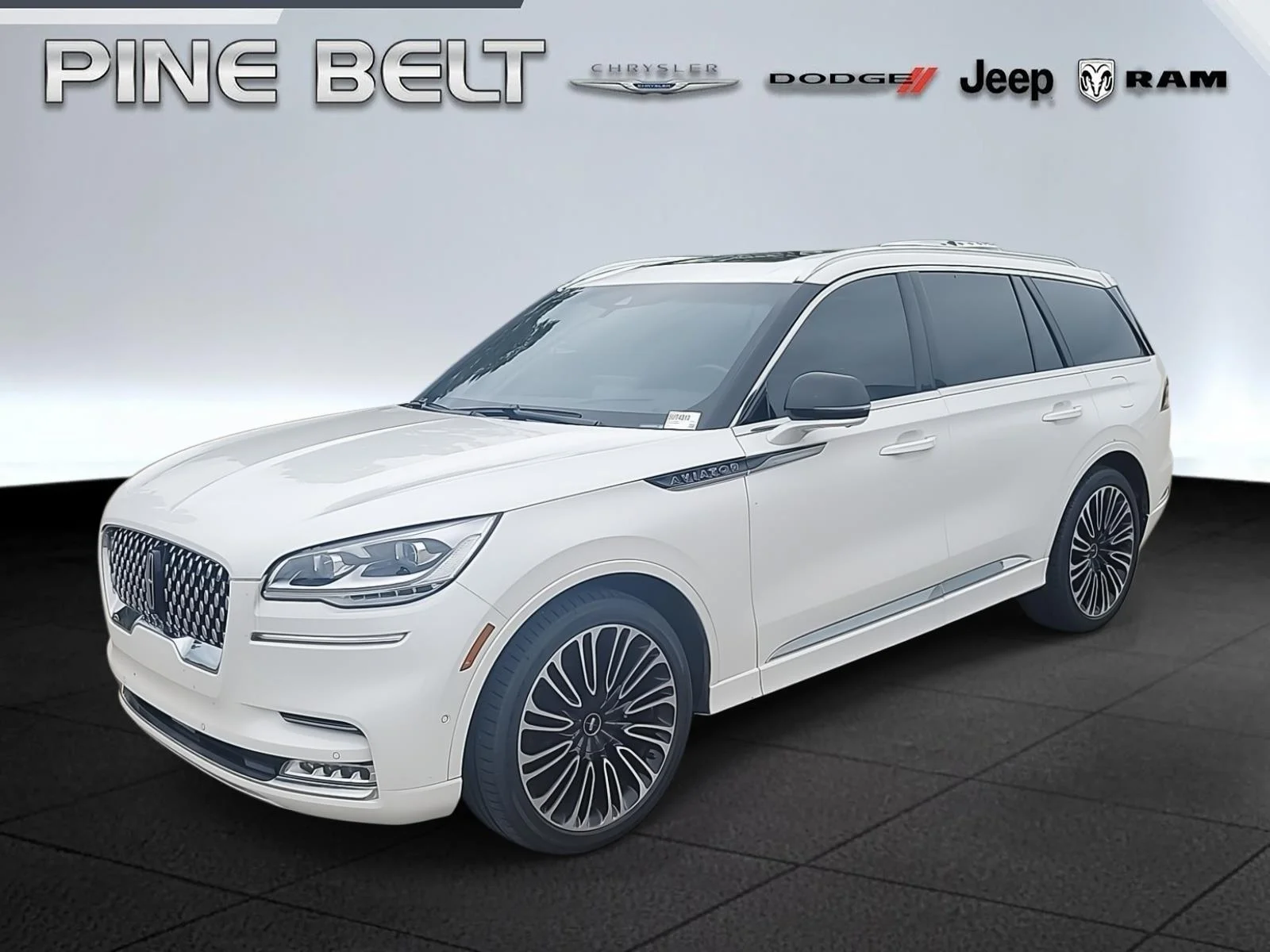 2023 Lincoln Aviator Black Label AWD's photo
